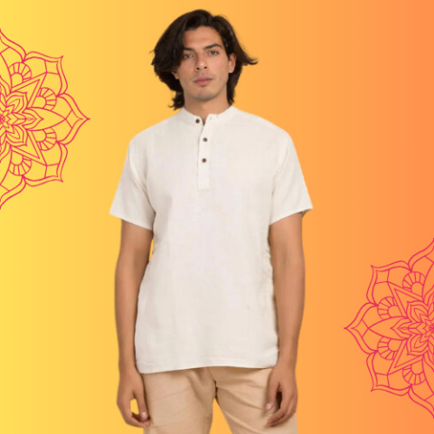 Męska kurta z 100% bawełny organicznej z haftowanym napisem „Aum”. Kurta z krótkim rękawkiem - Złamana Biel